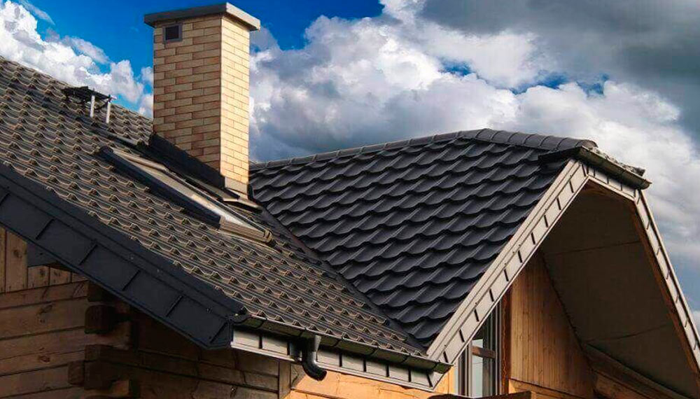 Выбор металлочерепицы для крыши дома